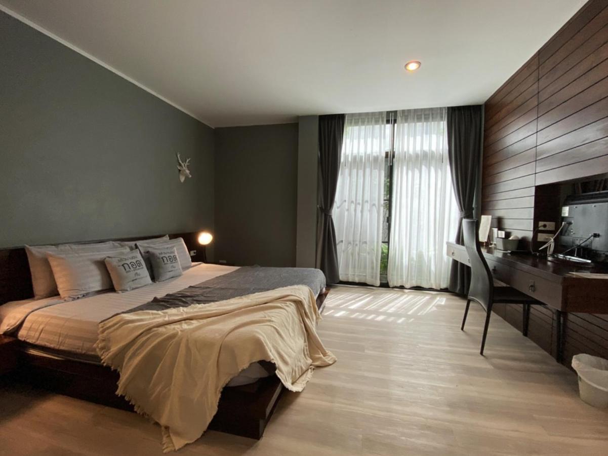 Family Connecting Room
