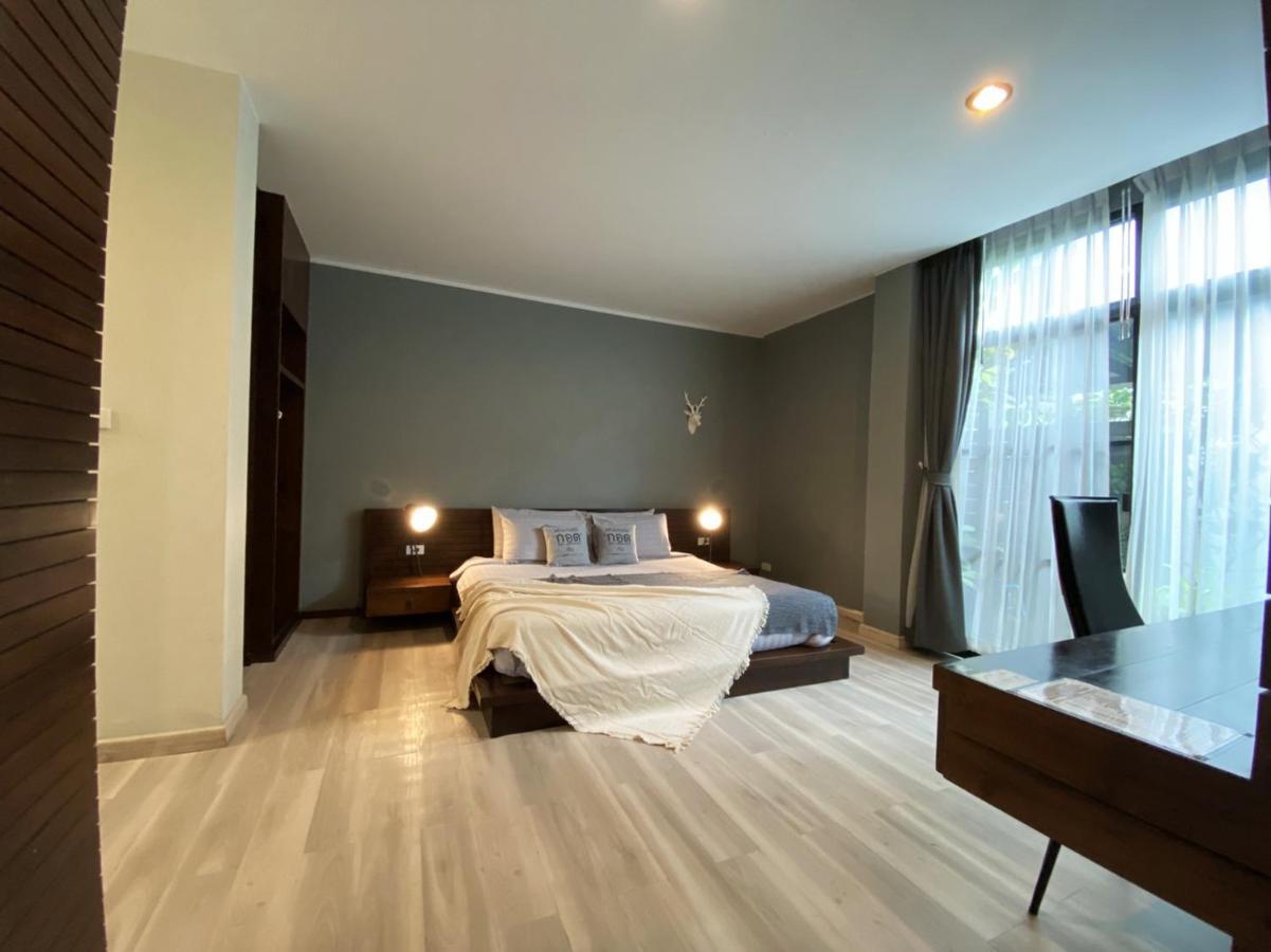 Family Connecting Room