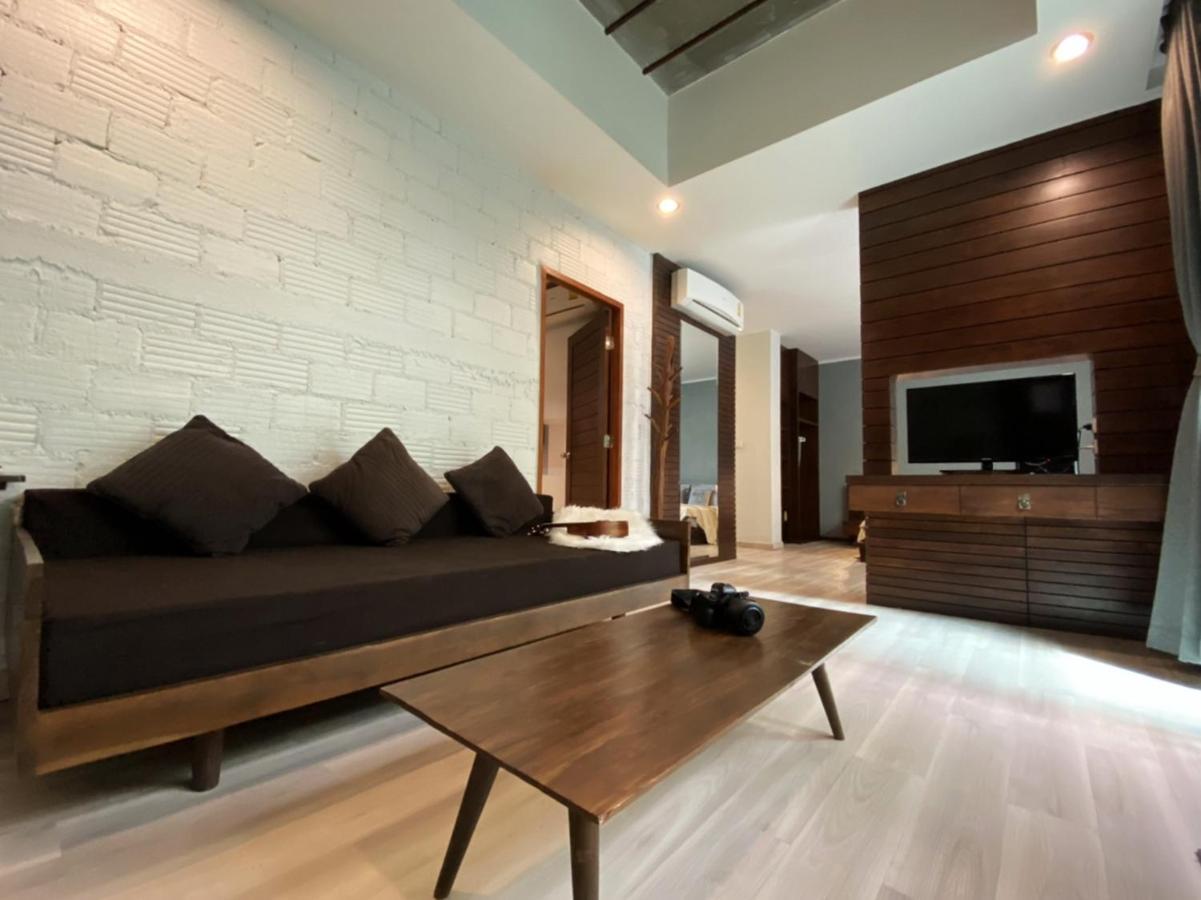 Family Connecting Room