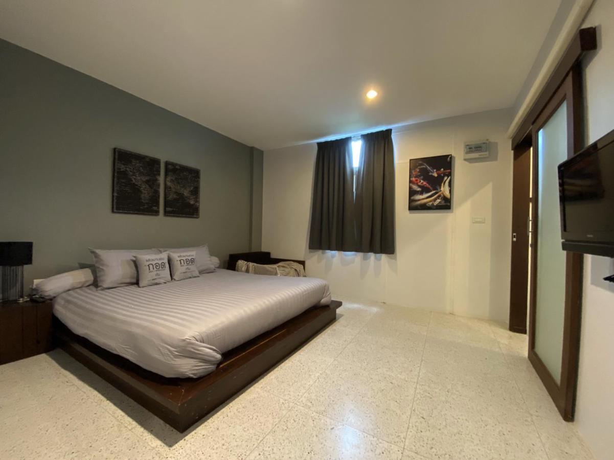 Family Connecting Room