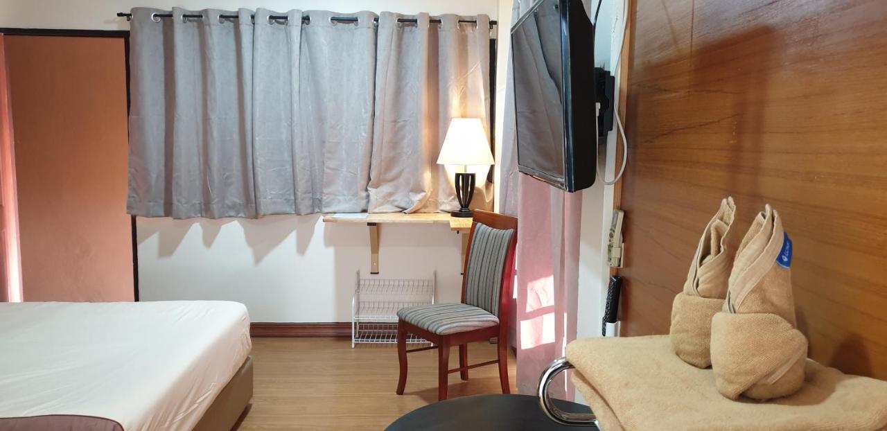 Quarto com Cama King-size