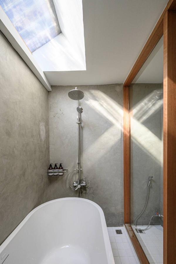 Twin Room with Private Bathroom