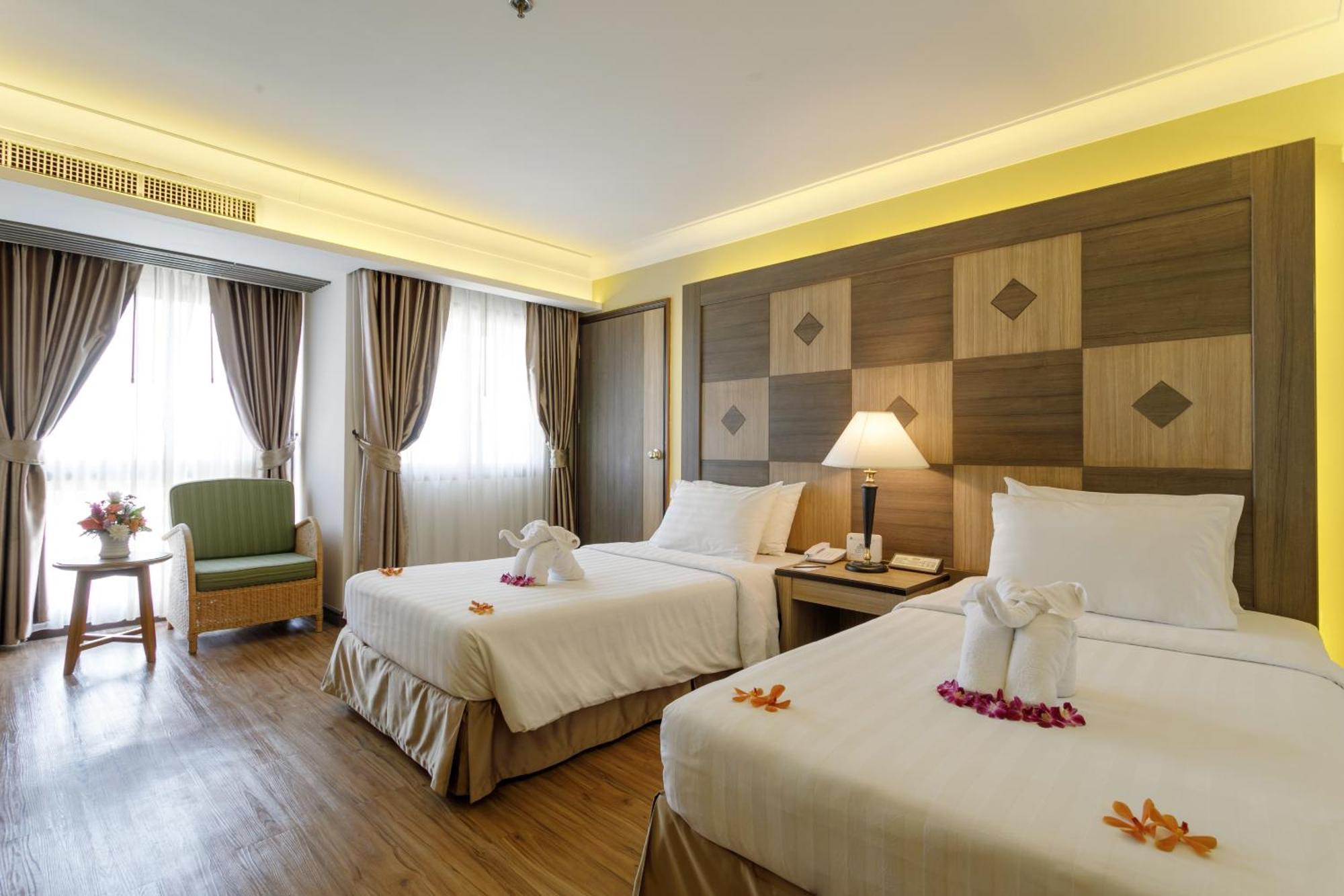 Superior Twin Room