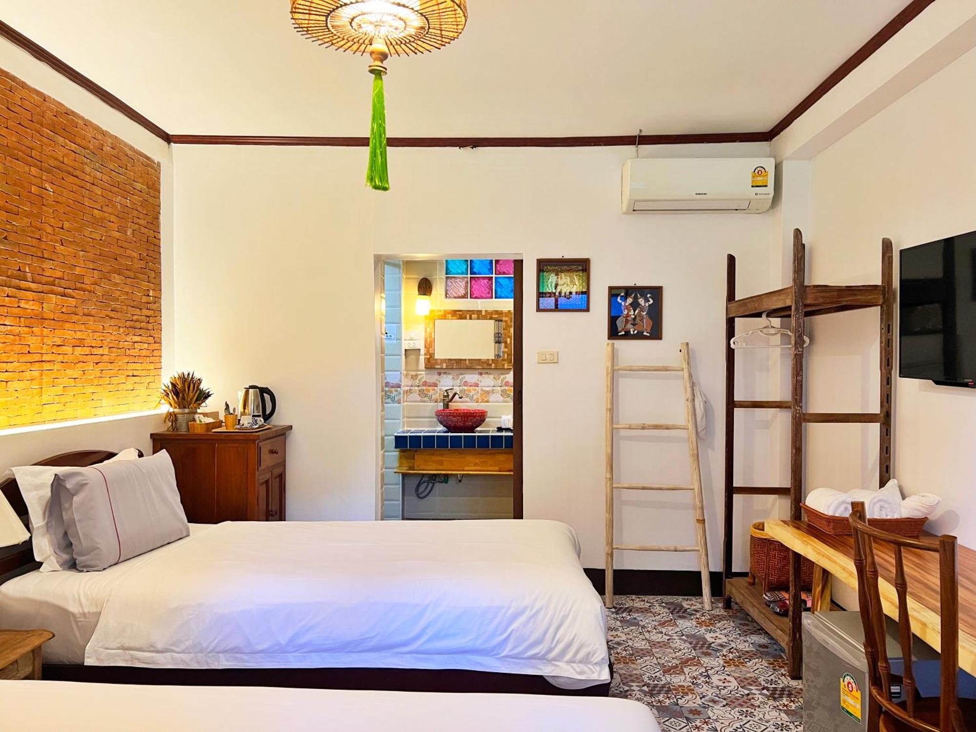 Small Twin Room