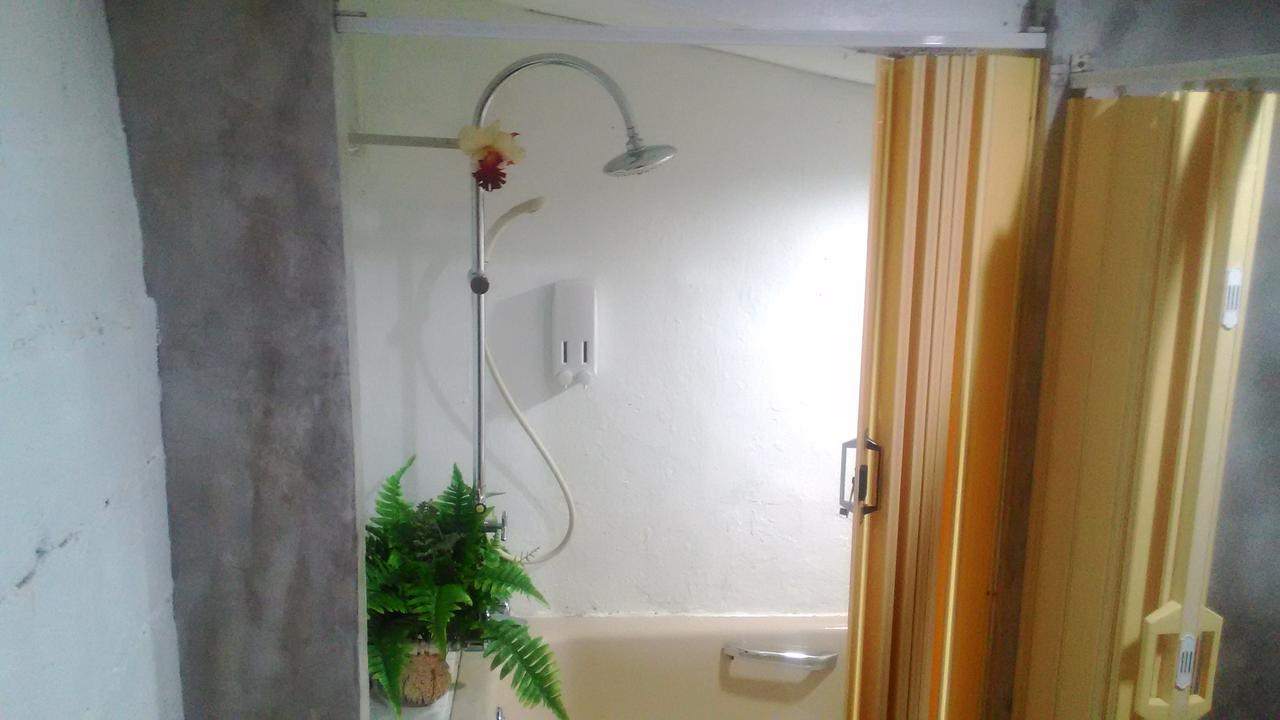 Habitación Triple con baño compartido