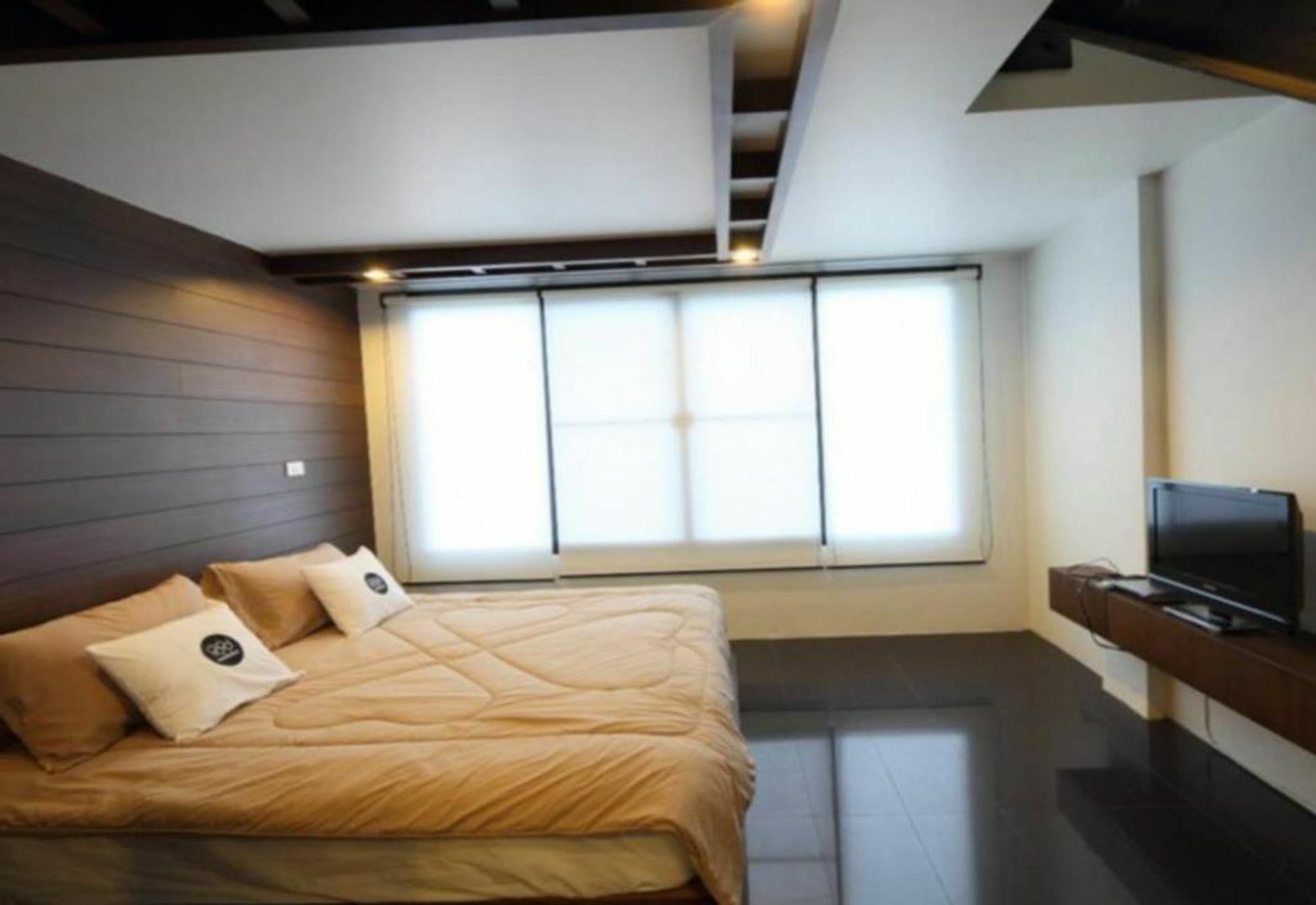 Duplex Room