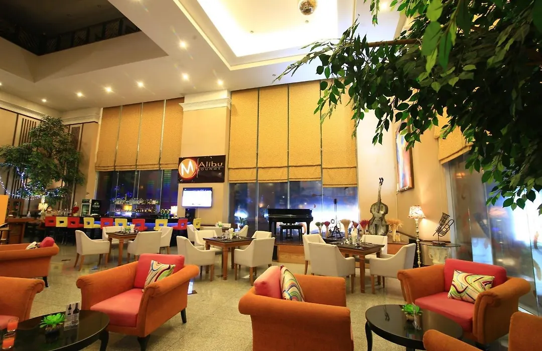 Duangtawan Hotel Chiang Mai-1