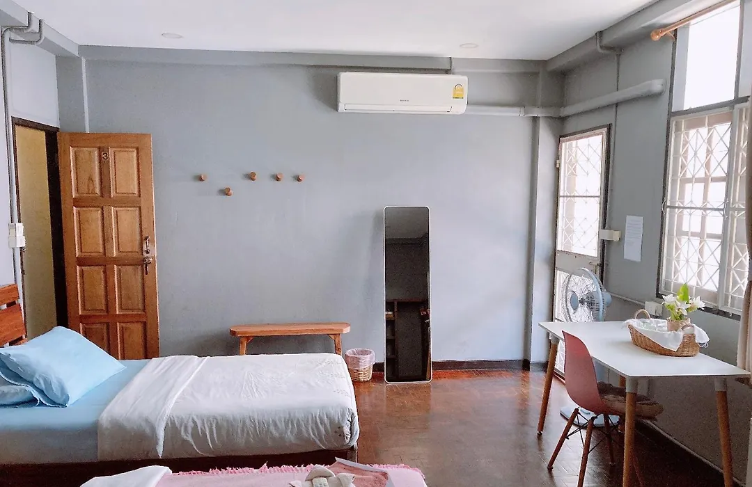 Wayside Guesthouse-1