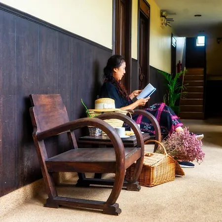 Ban Kong Rao Guesthouse - Quiet Santitham Oasis - Charming Garden & Mountain Views-2